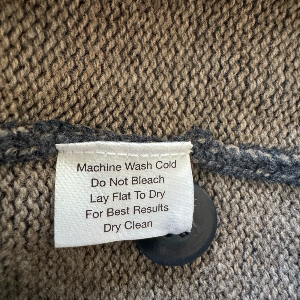 Front zip sweater jacket. Size small Wool blend Pockets Blue/tan Casual grandpa - Picture 7 of 8